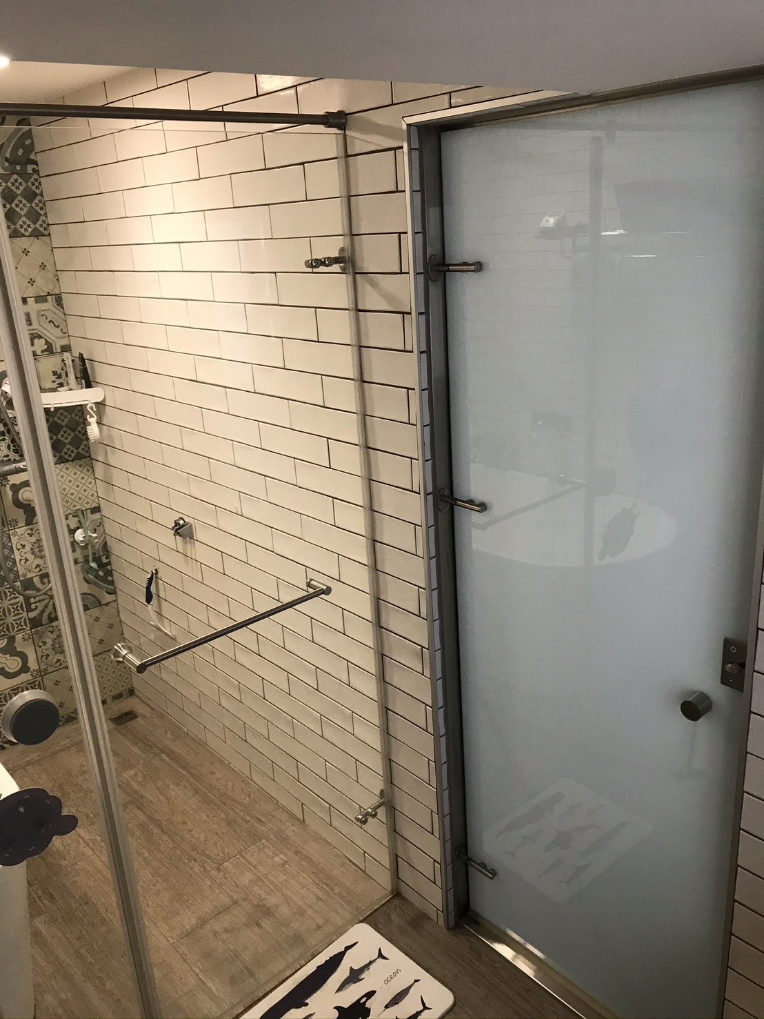 台中浴室乾濕分離玻璃