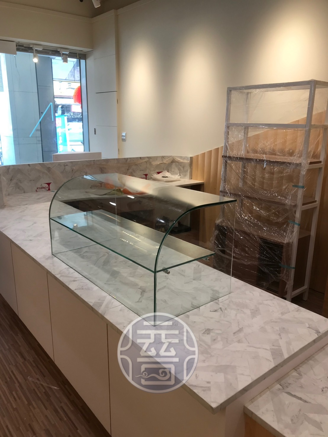 台中店面玻璃展示櫃